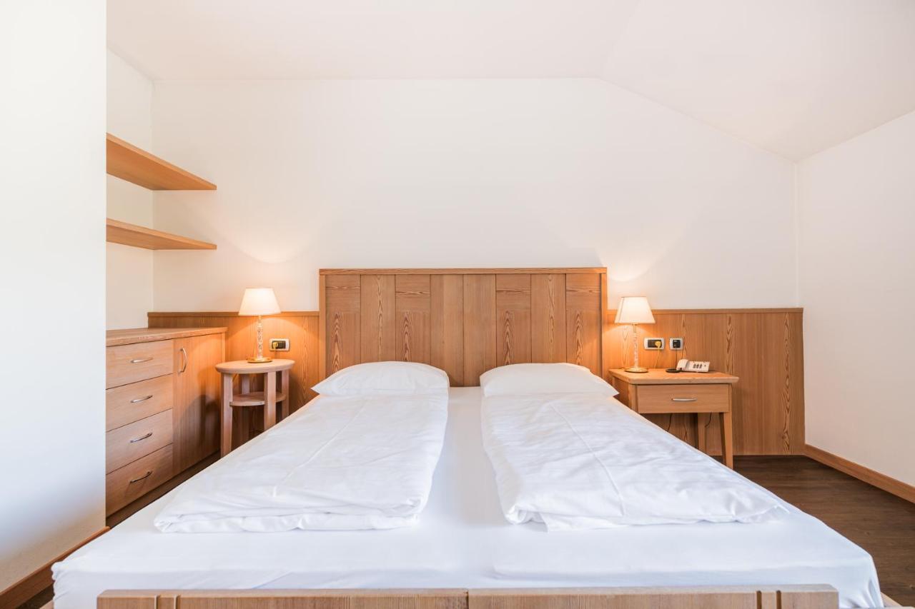 Hotel Kronplatz Olang ภายนอก รูปภาพ