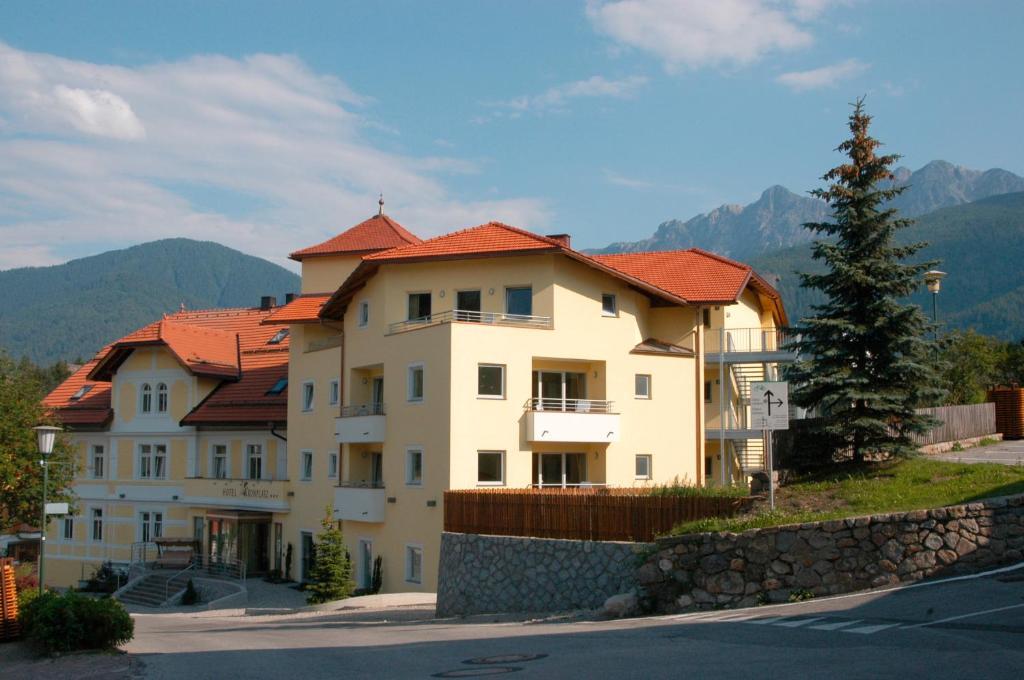 Hotel Kronplatz Olang ภายนอก รูปภาพ