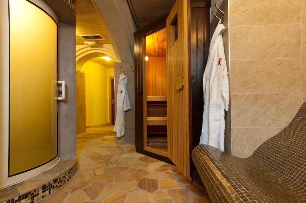 Hotel Kronplatz Olang ภายนอก รูปภาพ